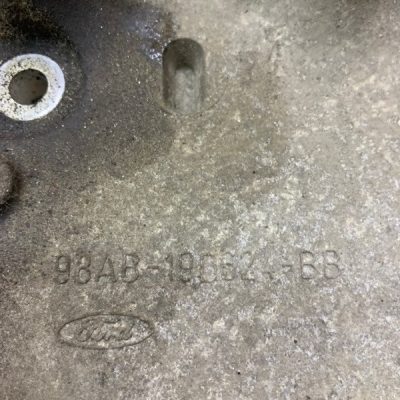 Кронштейн кондиционера Ford Focus 1 1999 EYDC - изображение 2