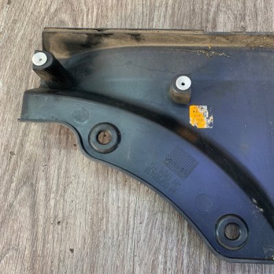 Накладка на крышку багажника Land Rover Freelander 2005 внедорожник Задн. Прав. - изображение 6