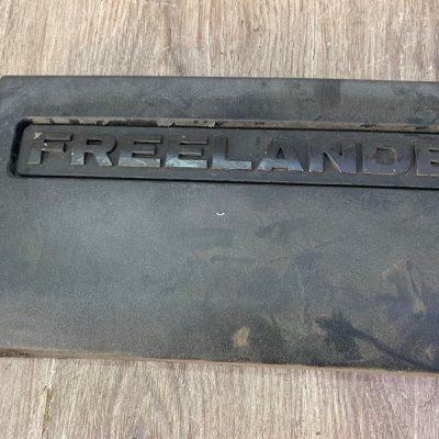 Накладка на крышку багажника Land Rover Freelander 2005 внедорожник Задн. Лев. - изображение 9
