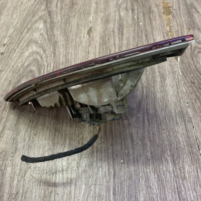 Фонарь крышки багажника Ford Galaxy 2002 минивэн Задн. Лев. - изображение 7