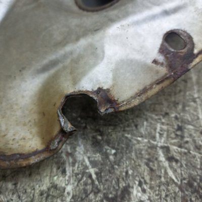 Кожух выпускного коллектора Volvo V70 1999 B5244S - изображение 3