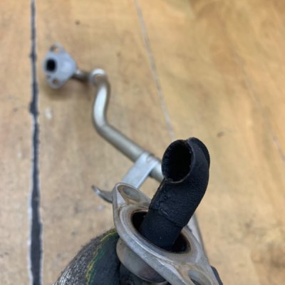 Патрубок EGR Volkswagen Golf 5 2005 BCA 1.4 - изображение 5