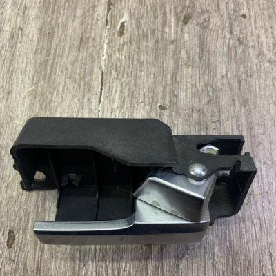 Ручка двери внутренняя Ford C-max 2005 минивэн Задн. Прав. - изображение 5