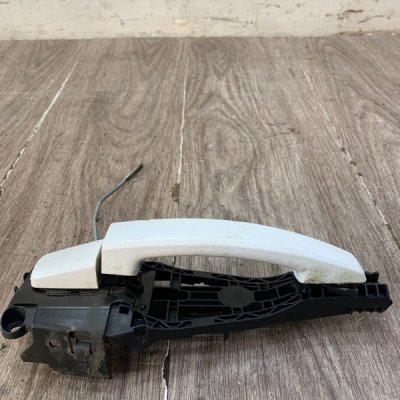Ручка двери внешняя Opel Astra J 2013 хетчбэк 5-ти дв. Задн. Прав. - изображение 4