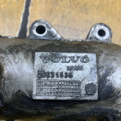 Патрубок интеркулера Volvo V70 2004 D5244T внедорожник - изображение 2