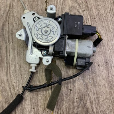 Стеклоподъемник Opel Antara 2007 Внедорожник Z20DMH Перед. Прав. - изображение 3