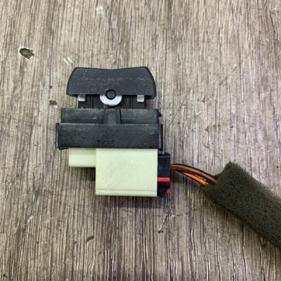 Кнопка центрального замка Opel Antara 2007 Внедорожник Z20DMH Перед. - изображение 4
