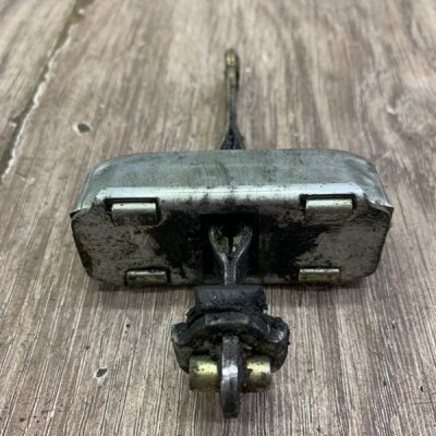 Ограничитель двери Isuzu Rodeo 2002 внедорожник 5-ти дв. Перед. Лев. - изображение 3