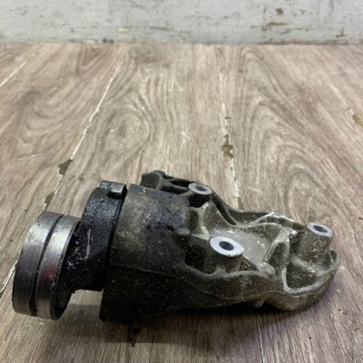 Кронштейн кондиционера Volkswagen Golf 5 2006 BLF - изображение 6