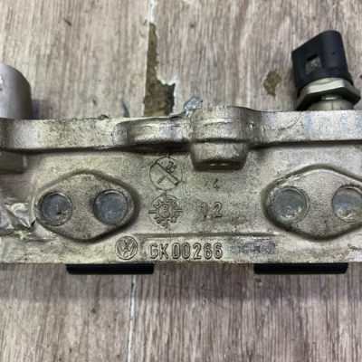 Топливная рампа Volkswagen Golf 5 2006 BLF - изображение 6