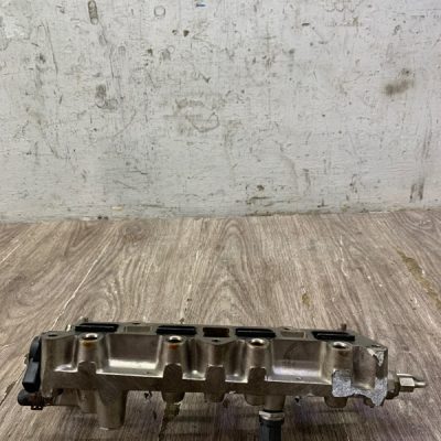 Топливная рампа Volkswagen Golf 5 2006 BLF - изображение 11