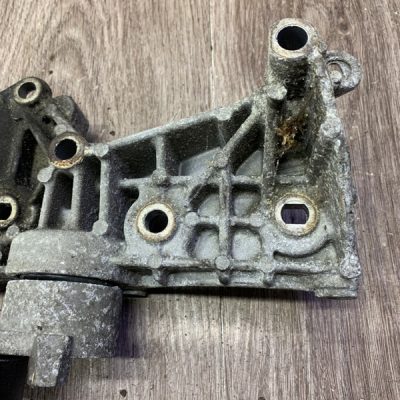 Кронштейн генератора Renault Megane 2003 K4J730 - изображение 9