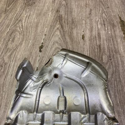 Тепловой экран выпускного коллектора Renault Megane 2003 K4J730 - изображение 8
