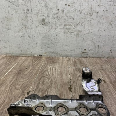 Кожух выпускного коллектора Ford Focus 3 2014 T1DB - изображение 9