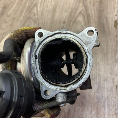Клапан EGR (ЕГР) Volkswagen Polo 2000 AMF - изображение 9