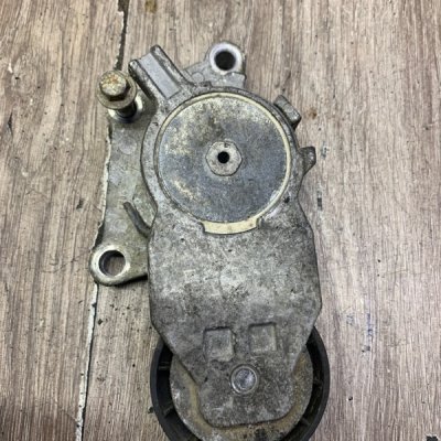 Ролик натяжной Volvo C30 2007 D4164T - изображение 4