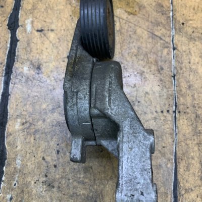Ролик натяжной Audi TT 2002 купе BAM - изображение 5