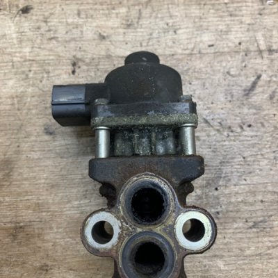 Клапан EGR (ЕГР) Subaru Forester 2005 универсал EJ204L - изображение 7