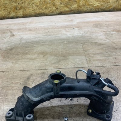 Патрубок EGR Ford Fiesta 6 2011 хэтчбек 3-х дв. KVJA - изображение 3