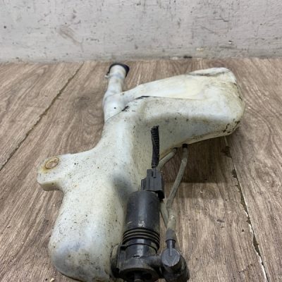 Бачок омывателя Ford Fiesta 2008 - изображение 2