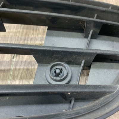 Решетка бампера Opel Corsa D 2008 хетчбэк 5-ти дв. Перед. - изображение 7