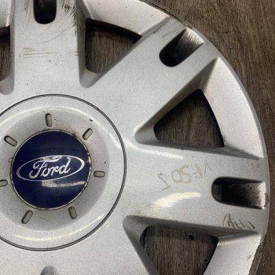 Колпак колеса Ford Fiesta 5 2007 - изображение 5