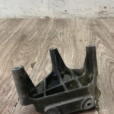 Кронштейн двигателя Opel Corsa D Z12XEP - изображение 3