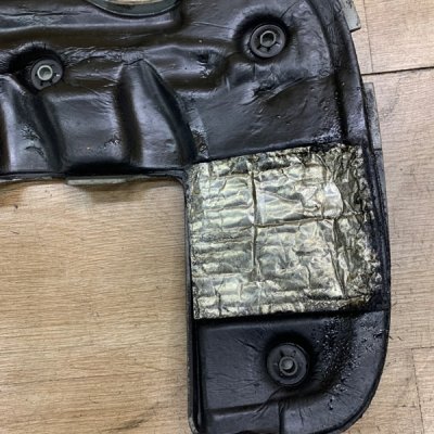 Декоративная крышка двигателя BMW X5 E53 2003 внедорожник M57D30 - изображение 4
