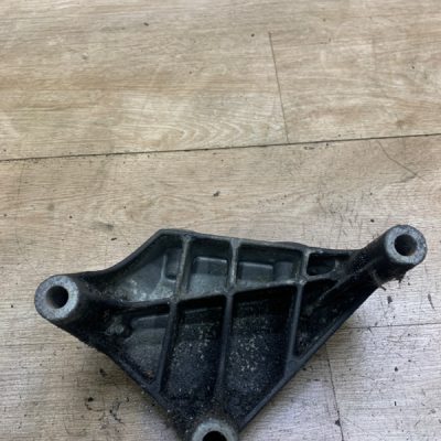 Кронштейн двигателя Opel Corsa D 2008 Z14XEP хэтчбек 3-х дв., Перед. - изображение 5