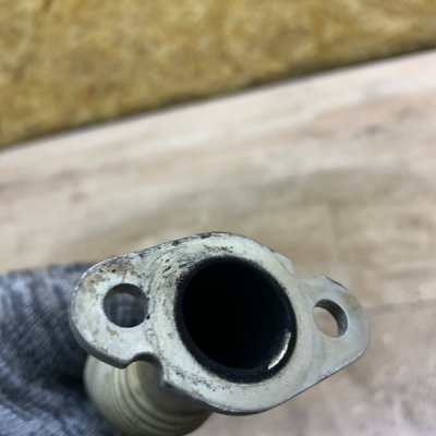 Патрубок EGR Volkswagen Golf 5 2005 хетчбэк 5-ти дв. BLF - изображение 2