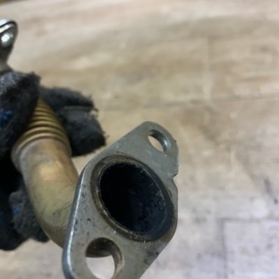 Патрубок EGR Volkswagen Golf 5 2005 хетчбэк 5-ти дв. BLF - изображение 2
