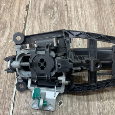 Ручка двери внешняя Opel Zafira B 2007 минивэн, Задн., Прав. - изображение 6