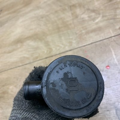 Клапан вентиляции картерных газов Rover 420 2000 20T2R - изображение 3
