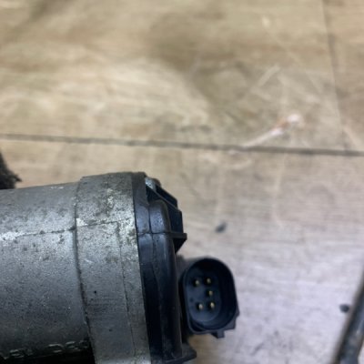 Клапан EGR (ЕГР) Volkswagen Golf 5 2006 хетчбэк 5-ти дв. BLF - изображение 4
