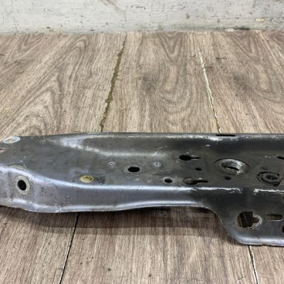 Панель замка капота Opel Zafira B 2007 Z18XER, Перед. - изображение 3