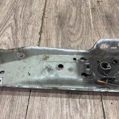 Панель замка капота Opel Zafira B 2007 Z18XER, Перед. - изображение 8