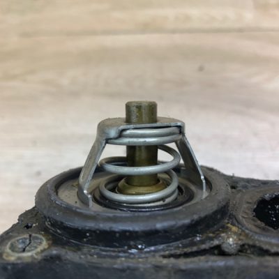 Термостат Ford Fiesta 2007 FUJA хетчбэк 3дв. - изображение 5