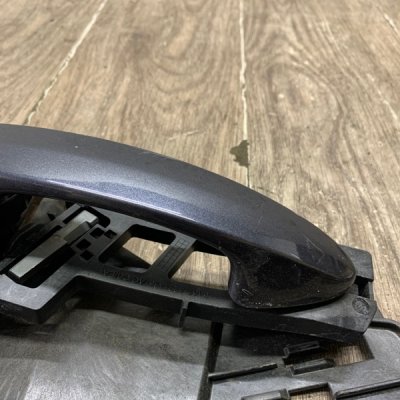 Ручка двери внешняя Ford Fiesta 6 2008 хетчбэк 5дв. SPJA Задн. Прав. - изображение 4