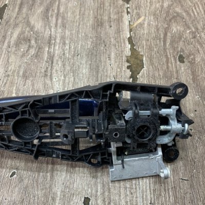 Ручка двери внешняя Opel Meriva B 2011 хетчбэк 5дв. A14NET Задн. Прав. - изображение 3