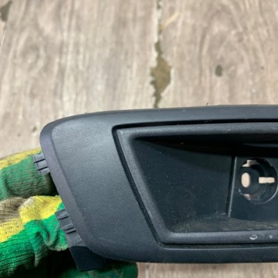 Ручка двери внутренняя Ford Fiesta 6 2008 хетчбэк 5дв. SPJA Задн. Лев. - изображение 7