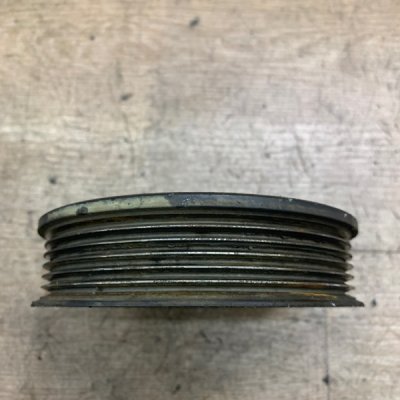 Шкив помпы Opel Astra G 2006 универсал Z17DTL - изображение 2