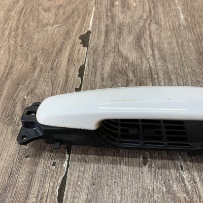 Ручка двери внешняя Suzuki Swift 2012 хетчбэк 3дв. D13AA Перед. Лев. - изображение 7