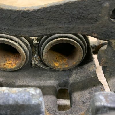 Тормозной суппорт Opel Antara 2010 Z32SE Внедорожник, Перед., Прав. - изображение 4