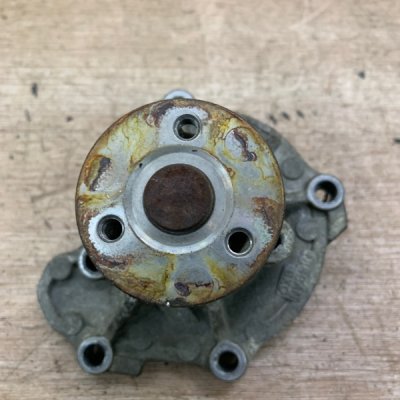Помпа Nissan Micra 2006 хетчбэк 5дв. CR12DE - изображение 5