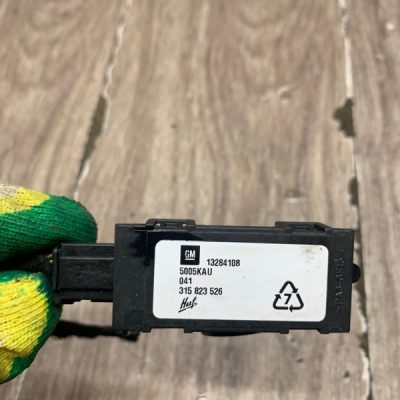 Датчик удара Opel Meriva B 2011 минивэн, Задн., Лев. - изображение 3