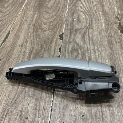 Ручка двери внешняя Opel Astra J 2009 хетчбэк 5дв. A14XER Перед. Лев. - изображение 7
