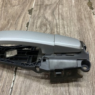 Ручка двери внешняя Opel Astra J 2009 хетчбэк 5дв. A14XER Перед. Лев. - изображение 9
