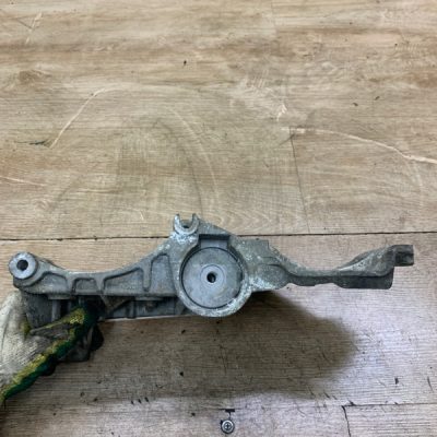 Кронштейн генератора Renault Clio 2006 K9K766 - изображение 4