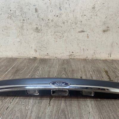 Накладка на крышку багажника Ford Fiesta 6 2008 хетчбэк 5дв. SPJA Задн. - изображение 7