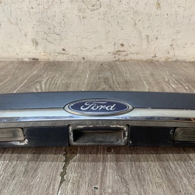 Накладка на крышку багажника Ford Fiesta 6 2008 хетчбэк 5дв. SPJA Задн. - изображение 8